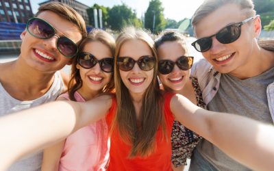 Why Prescription Sunglasses Are a Must: See Clearly and Protect Your Eyes in Style